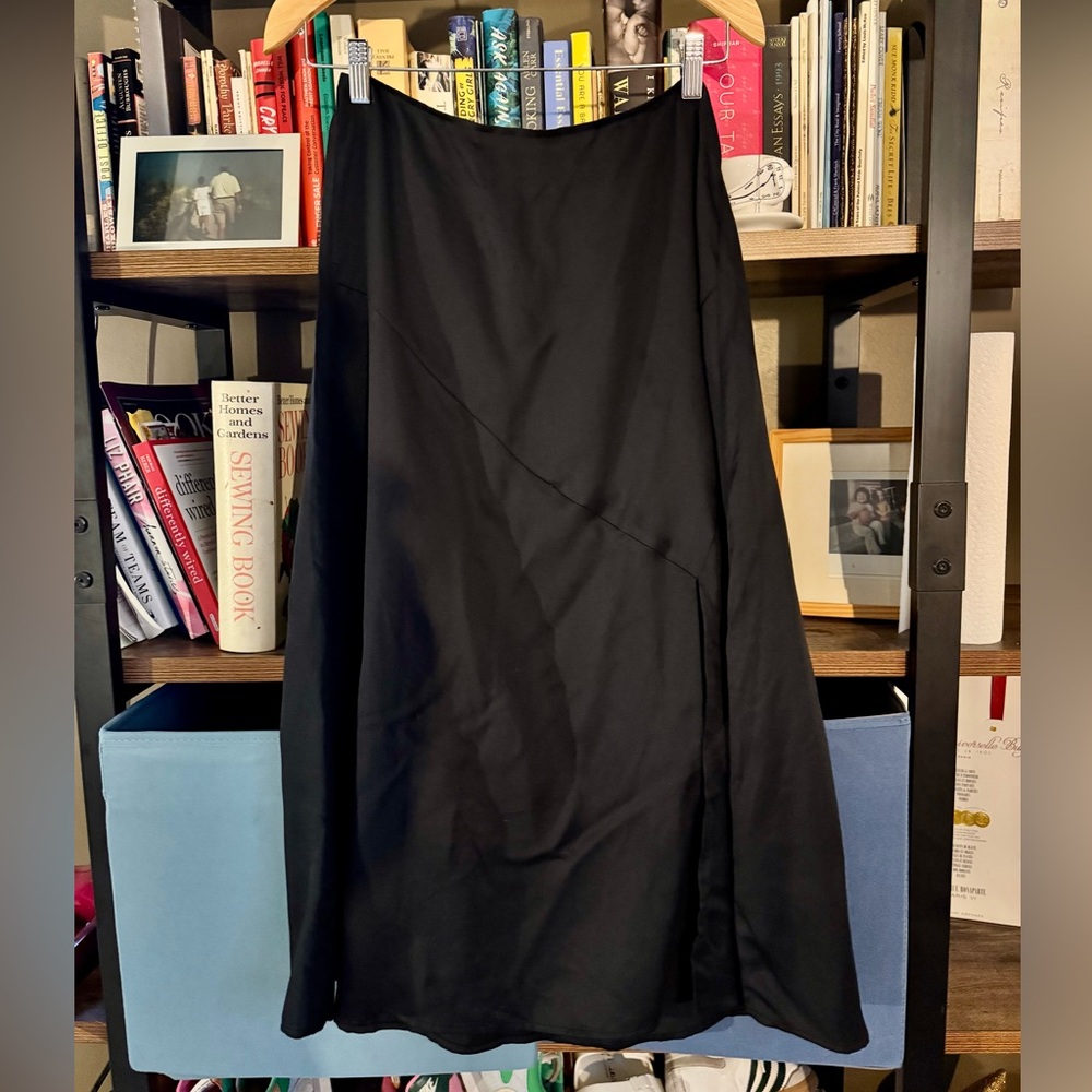 Darling Black Midi Skirt with Bias Cut